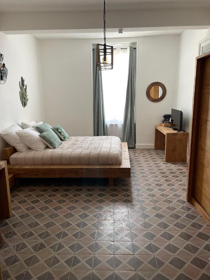 La Maison Du Puits Cesseras ภายนอก รูปภาพ